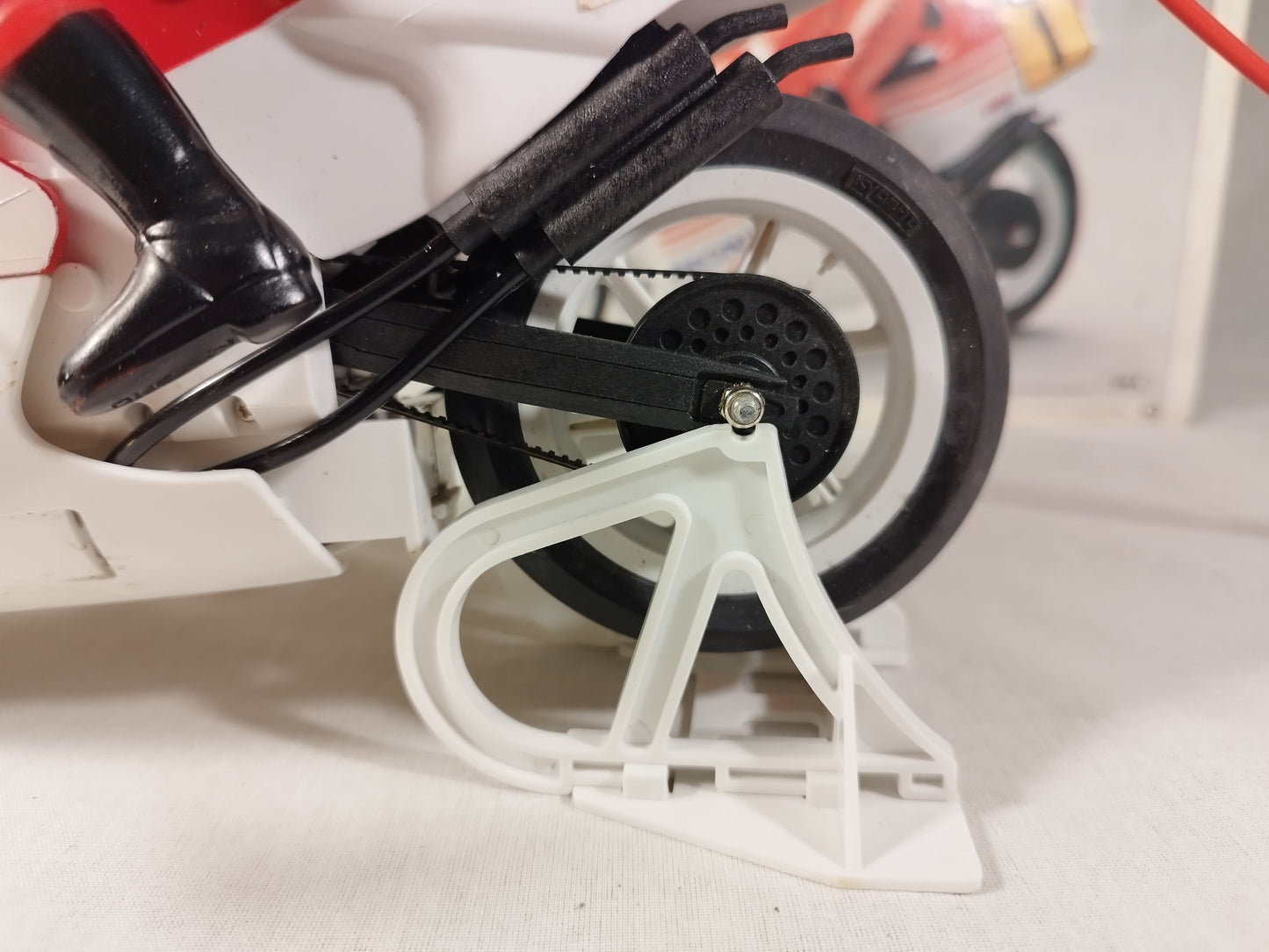 Kyosho 1/7 RC Honda NSR500 Racing Motorbike FA Series Ready to Run!
