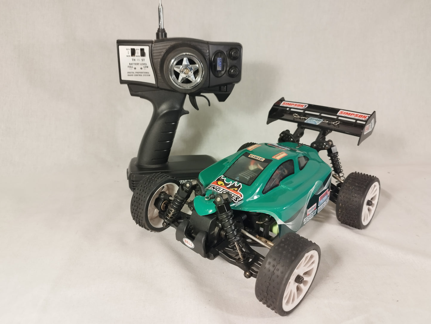 Revell 1:18 RC Buggy with Radio and Charger