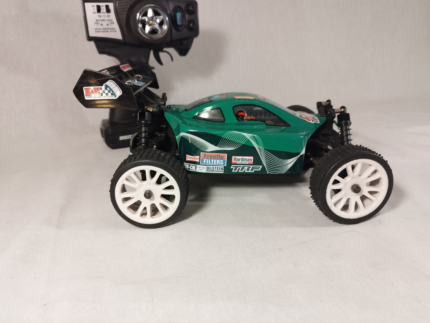 Revell 1:18 RC Buggy with Radio and Charger