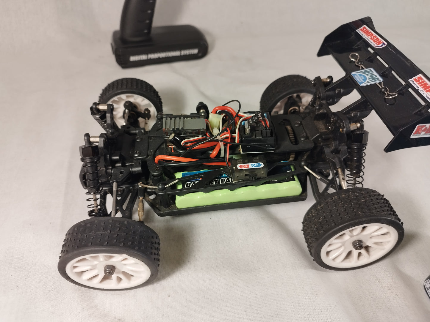 Revell 1:18 RC Buggy with Radio and Charger