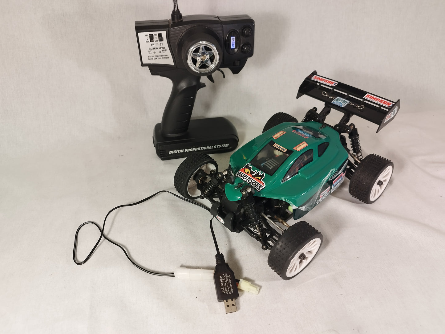 Revell 1:18 RC Buggy with Radio and Charger