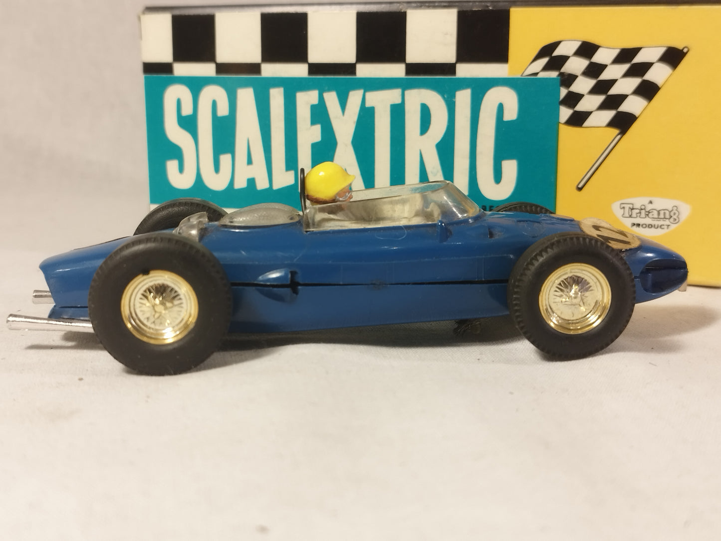 Scalextric C62 Shark Nose Ferrari F1 Car - Repro Box