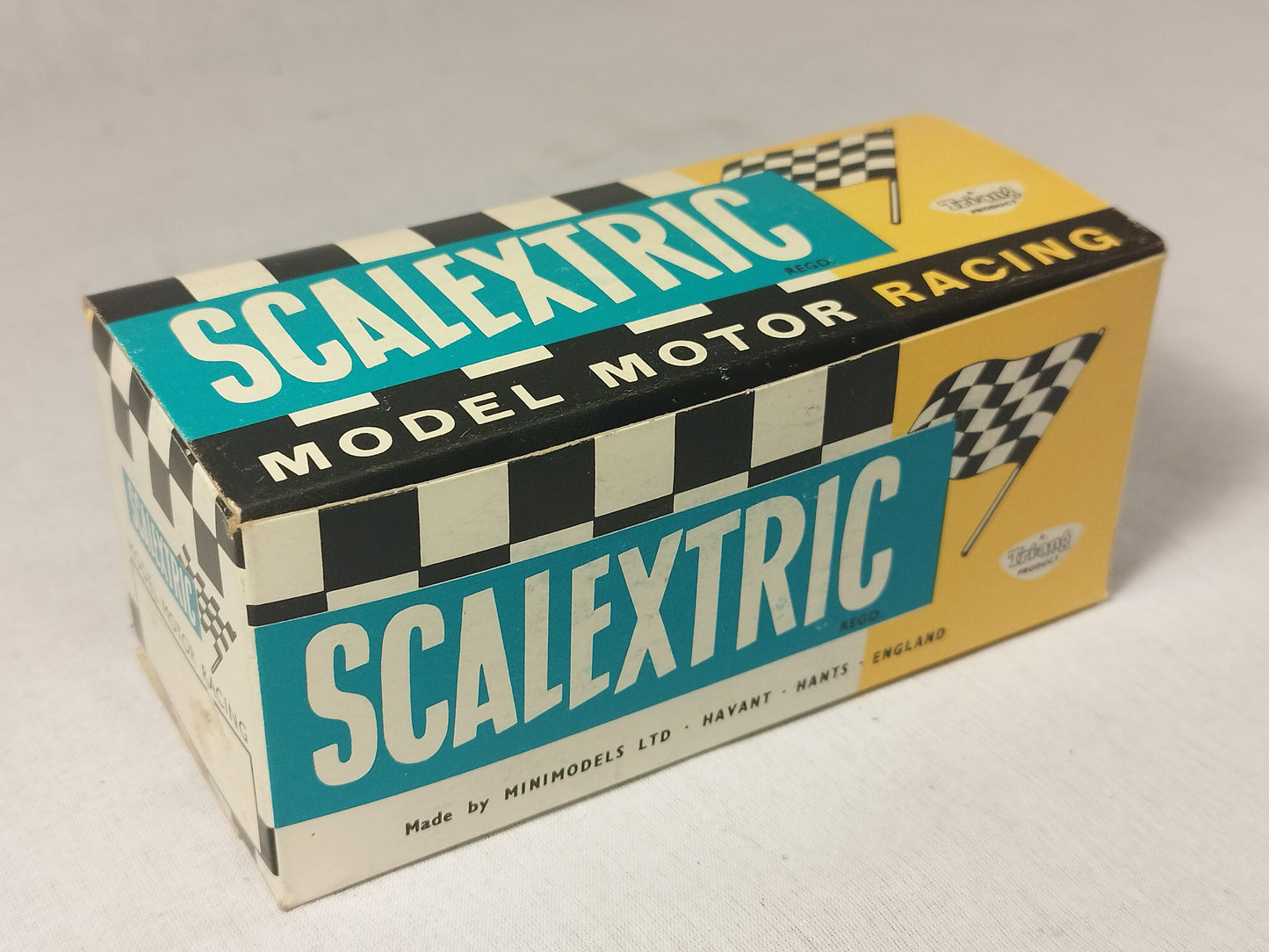 Scalextric C62 Shark Nose Ferrari F1 Car - Repro Box