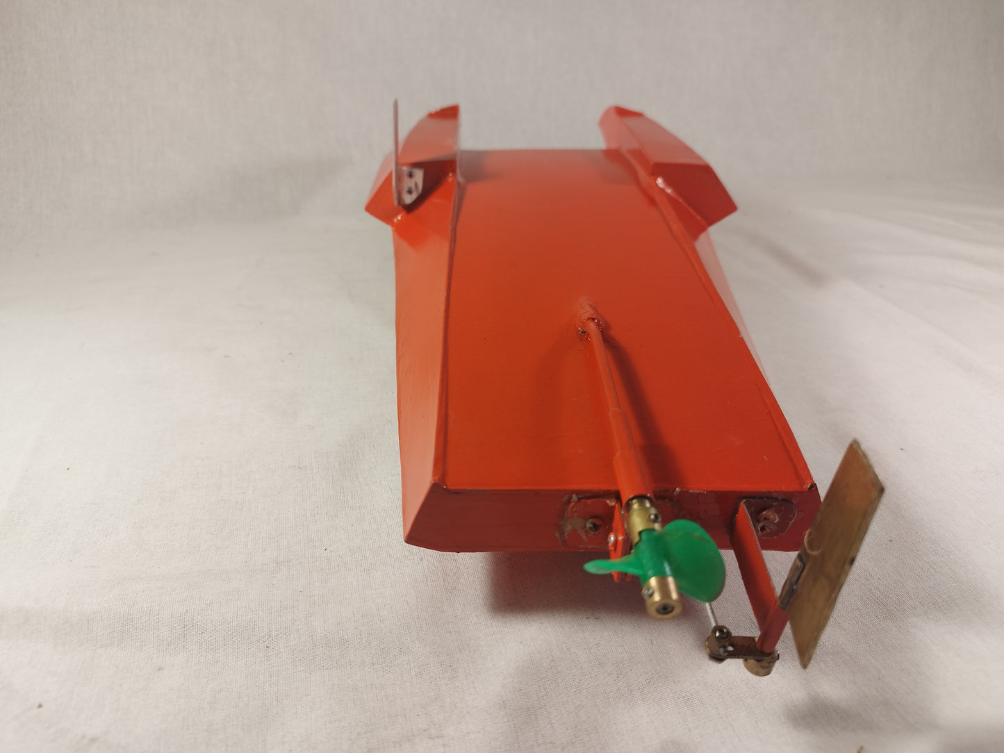 RC Brushless Hydroplane with Motor, ESC and Servo - 19" Long