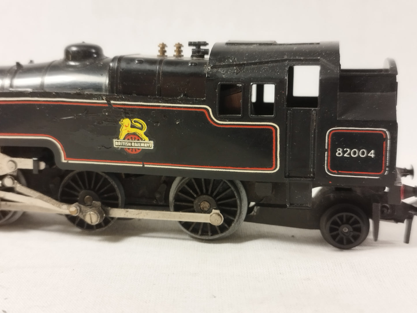 Triang Hornby R59 3MT Tank Locomotive in BR Black 82004