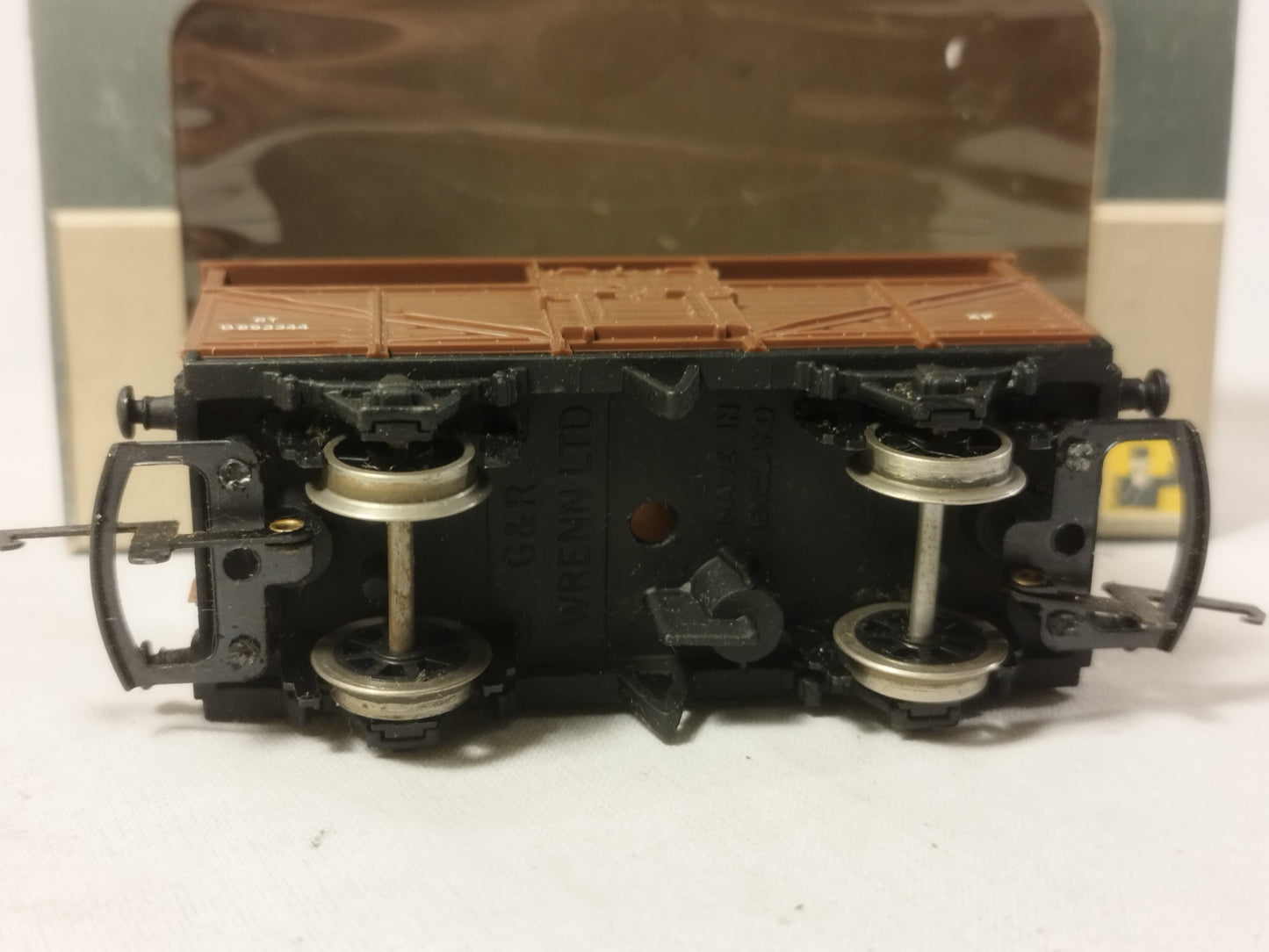 Wrenn OO Gauge 8 Ton Cattle Wagon W4630