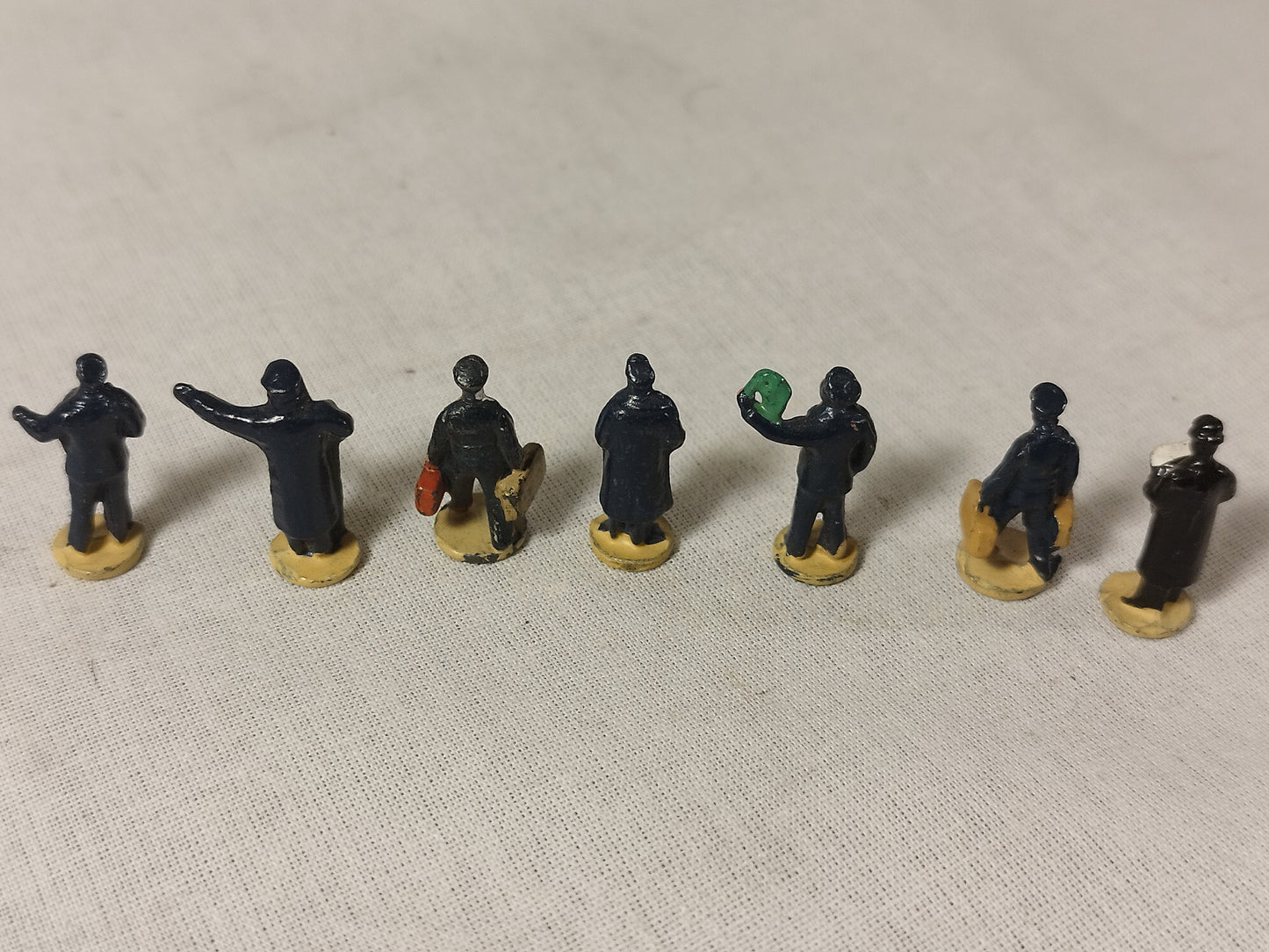 Hornby Dublo Dinky Station Staff Figures all Cast Metal