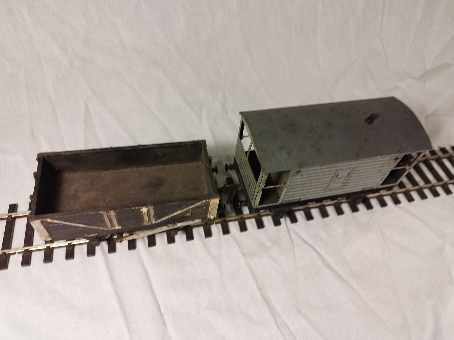 Bassett Lowke O Gauge Brake Van & 5 Plank Kit Built Wagon Lot