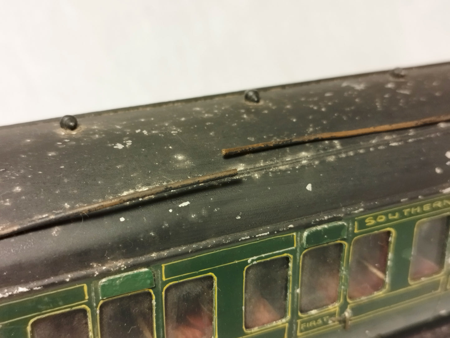 Leeds/Bonds/Gamages O Gauge SR Southern Railway 1st & 3rd Coach - Pre War