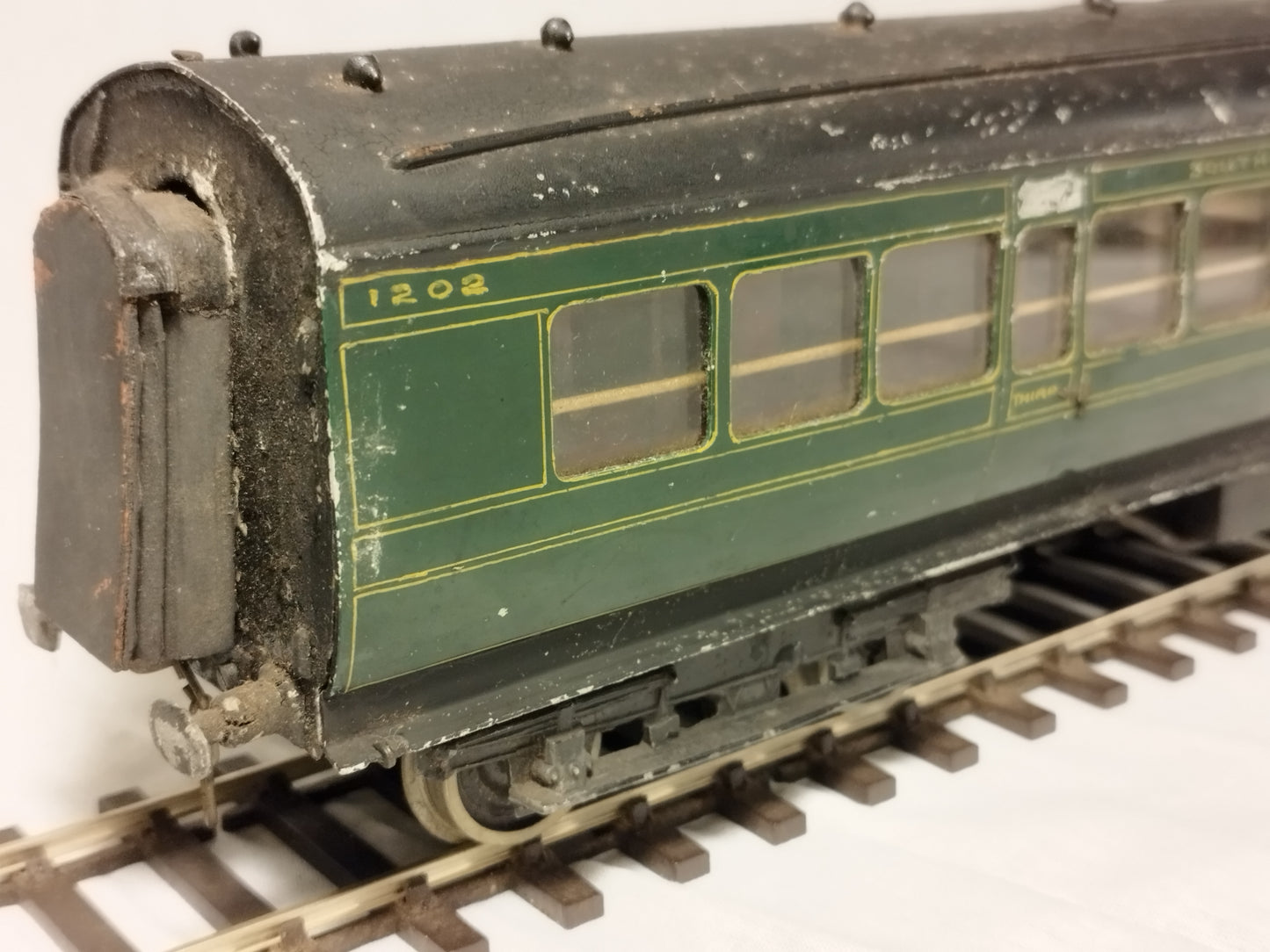 Leeds/Bonds/Gamages O Gauge SR Southern Railway 1st & 3rd Coach - Pre War