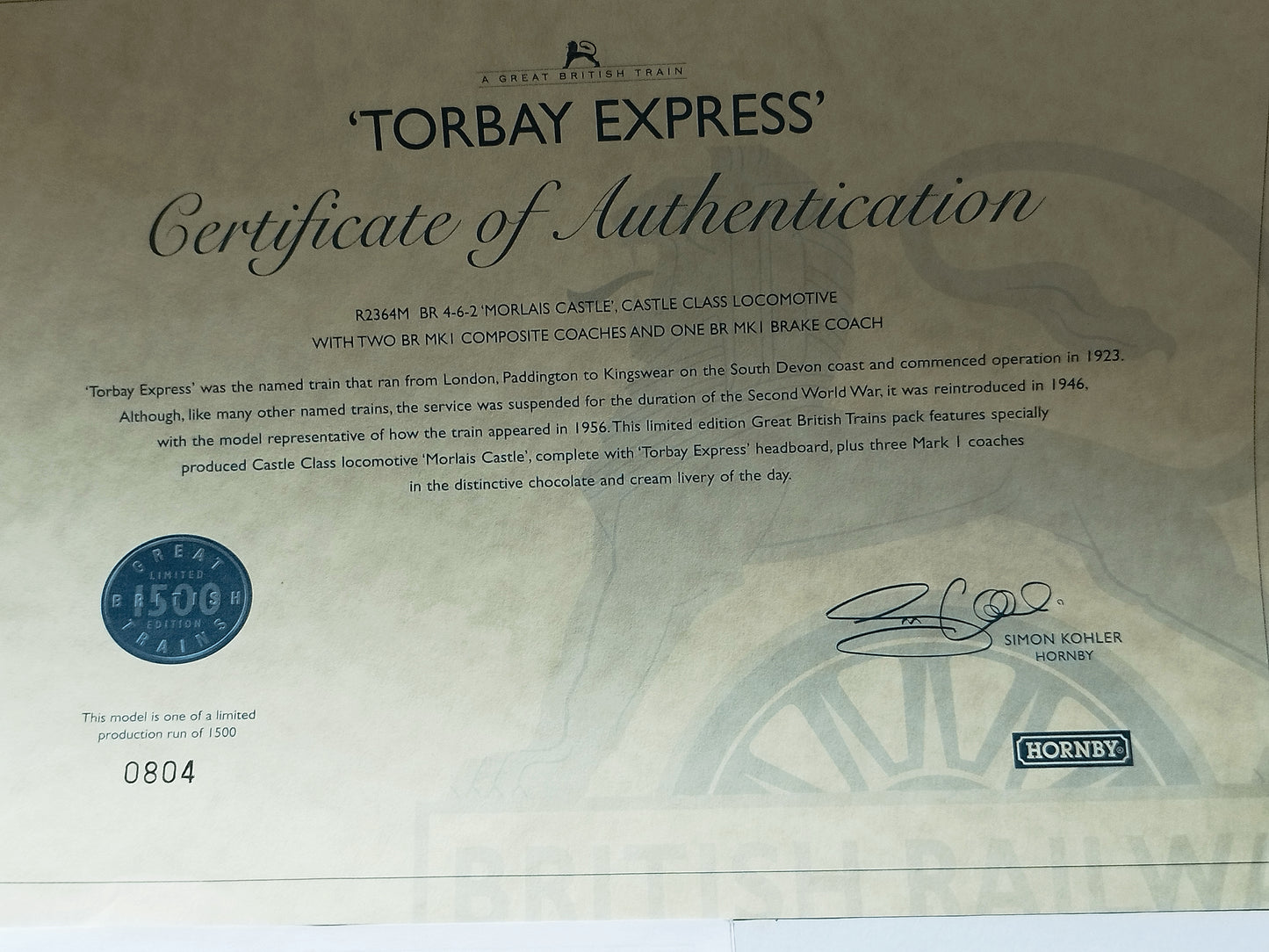Hornby R2364M "The Torbay Express" Train Pack - Morlais Castle