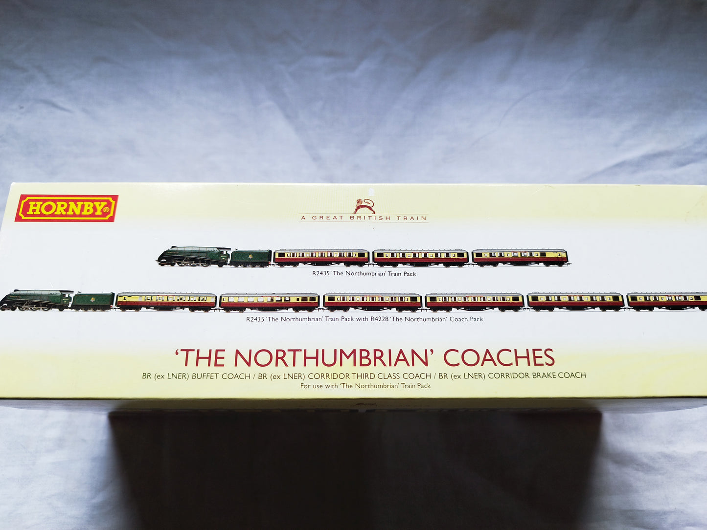Hornby Coach Pack R4228 "The Northumbrian" ex LNER inc. Buffet Car