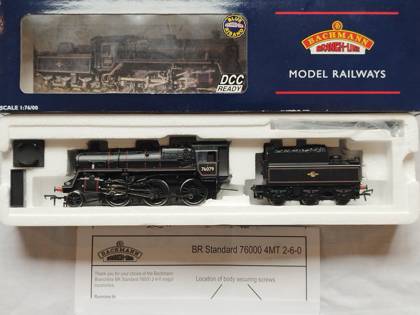 Bachmann 32-952 Standard Class 4MT 2-6-0 Tender Loco - Late Emblem