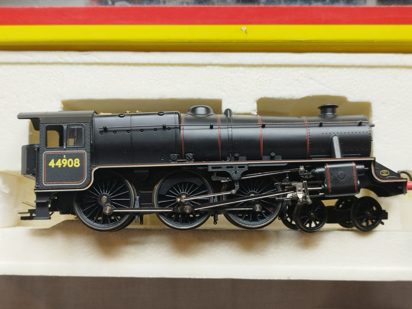 Hornby R2359 Class 5MT Loco "44908" - Super Detail
