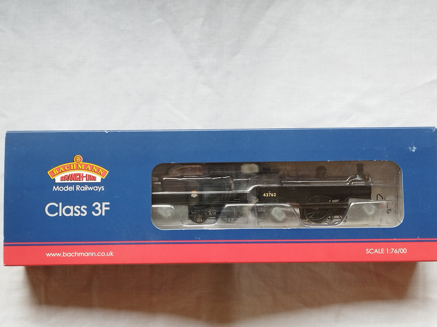 Bachmann 31-626 Class 3F "43762" Black Early Emblem - DCC