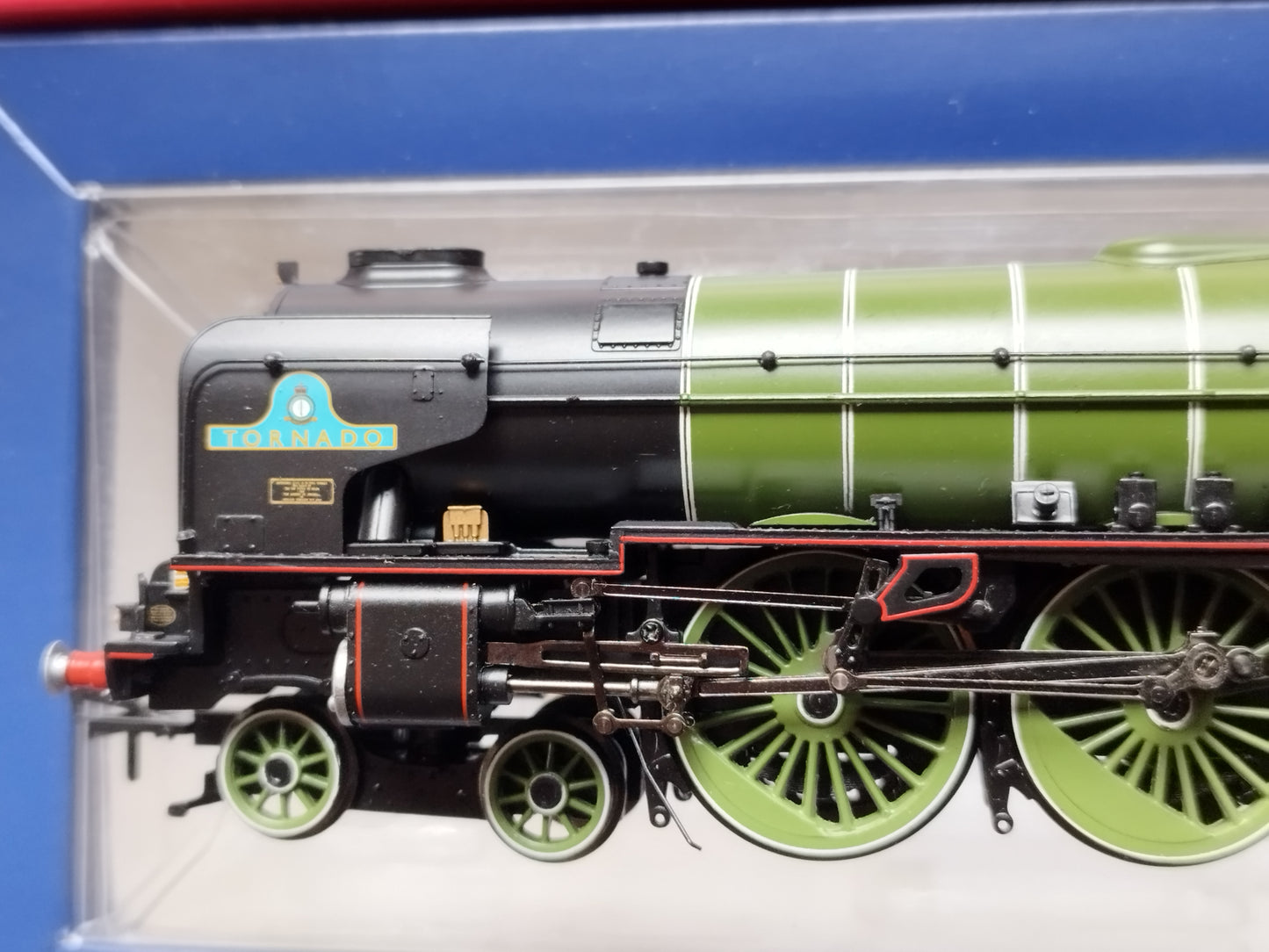 Bachmann 32-550A BR A1 Class "Tornado" 60163 Apple Green