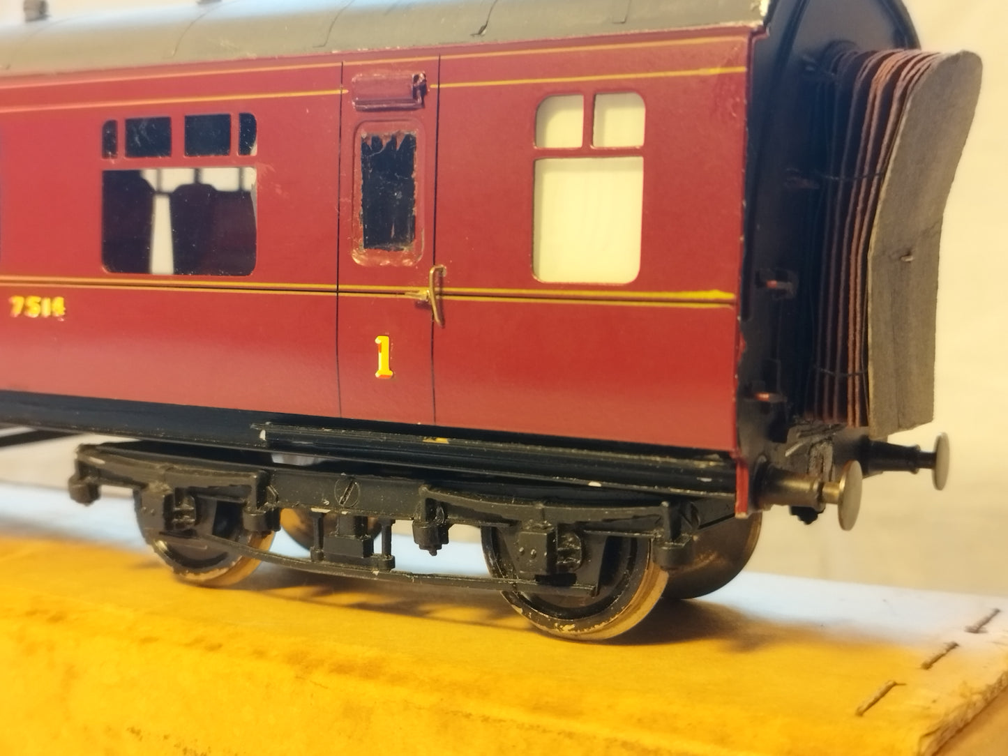 Westdale (Exley) O Gauge LMS Non-Corridor 1st Class Coach - Boxed