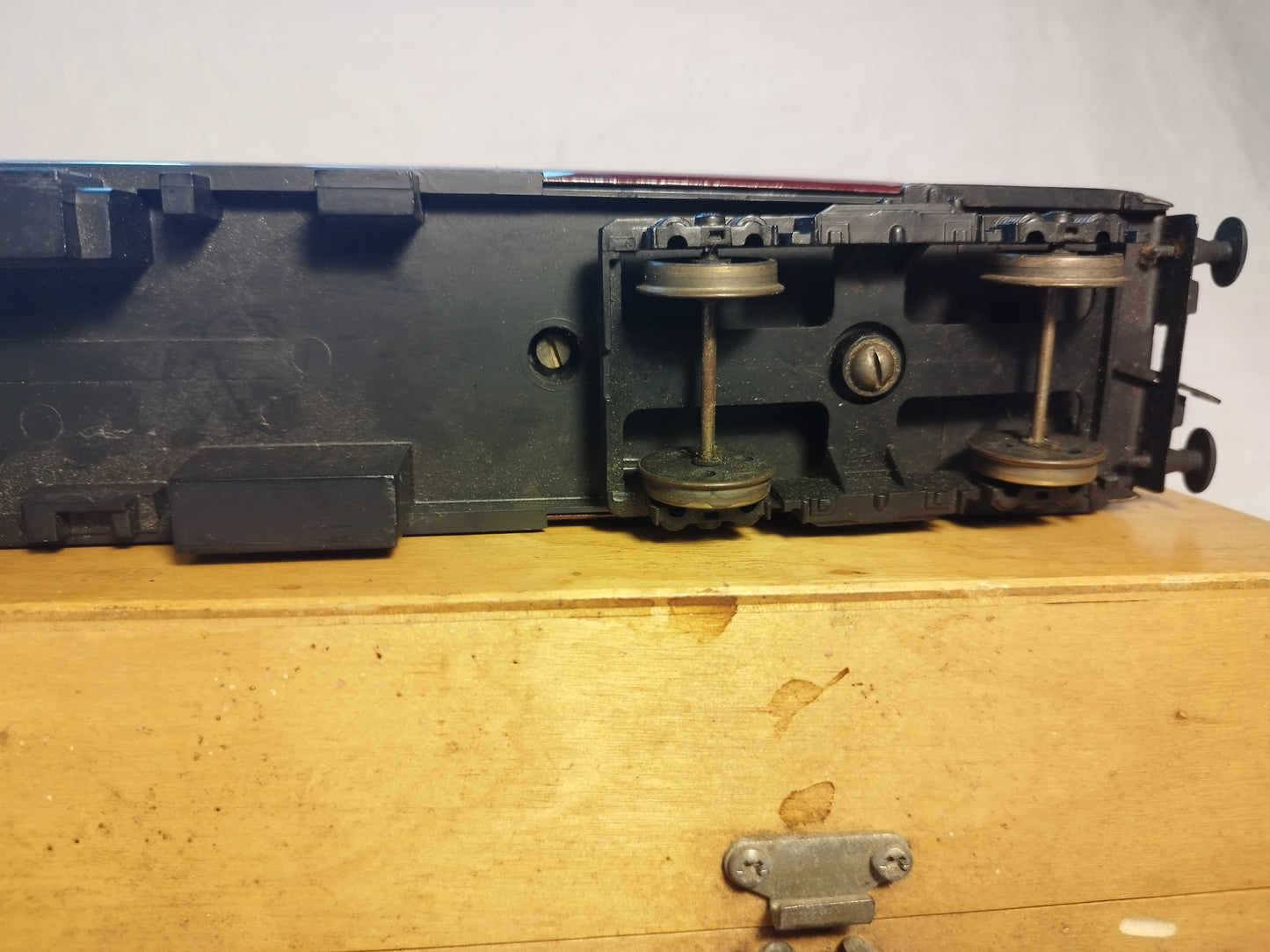 Lima O Gauge BR Mk3 Repaint LMS Non-Corridor Coach - Supplied in Wood Box