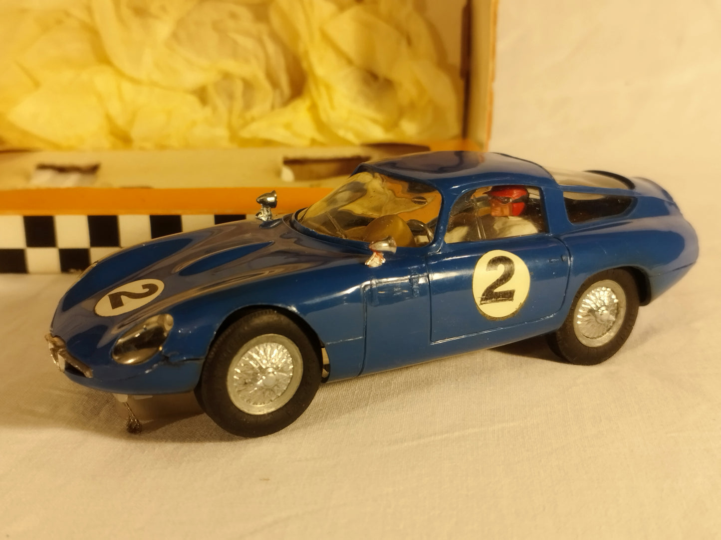 Scalextric Super 124 Alfa Romeo Sports Saloon 24C100 - Boxed