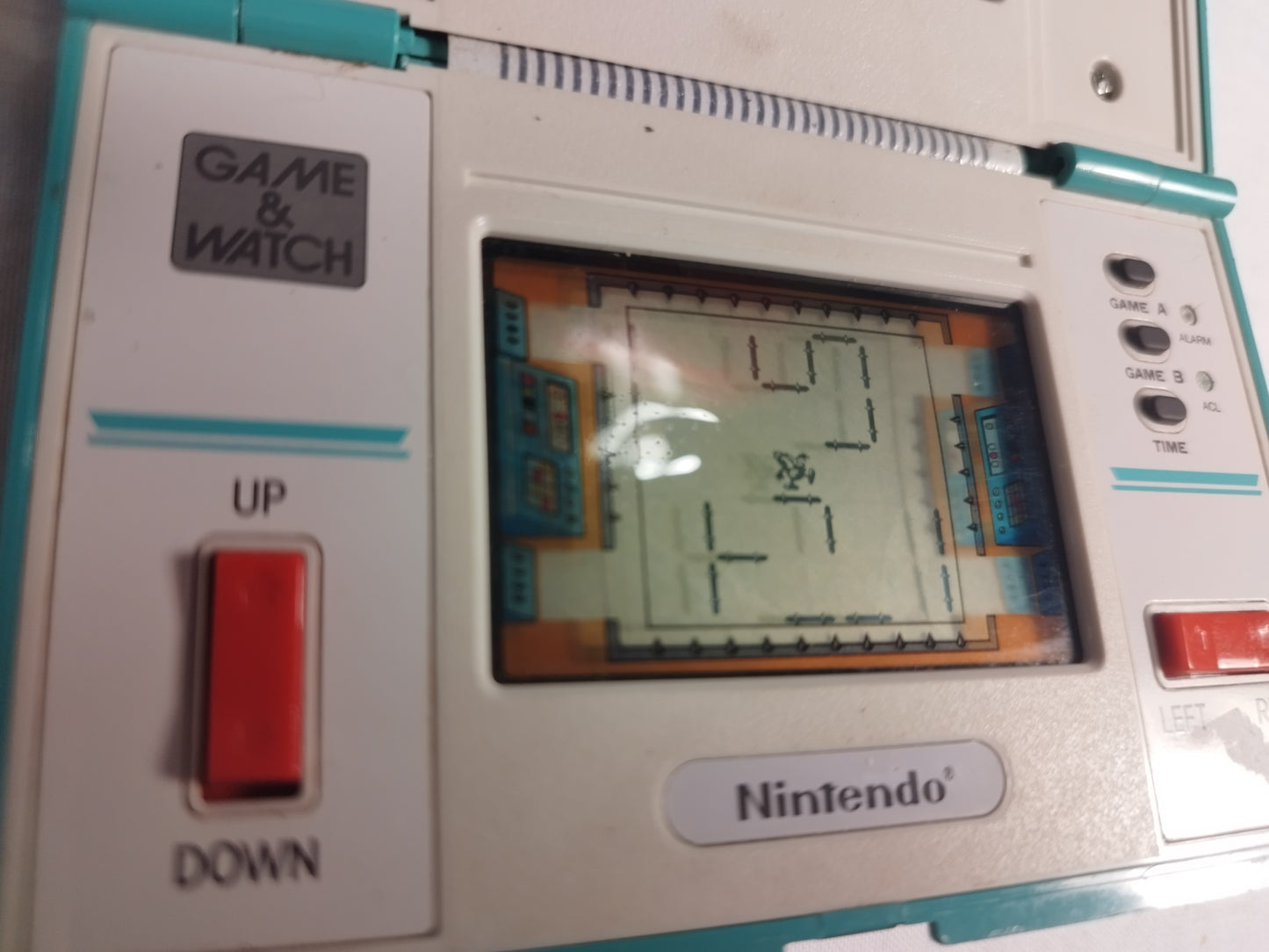 Nintendo Game & Watch 1986 Handheld Console "Squish" MG-61 - Working!