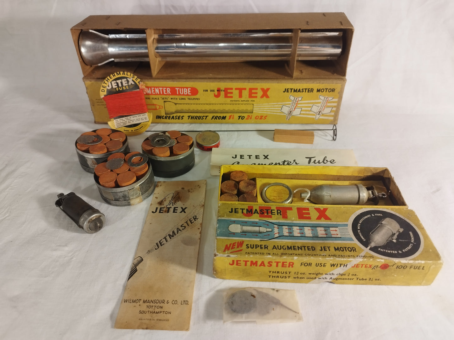 Jetex PAA Loader & Jet master Engines, with Augmenter Tube and Fuel
