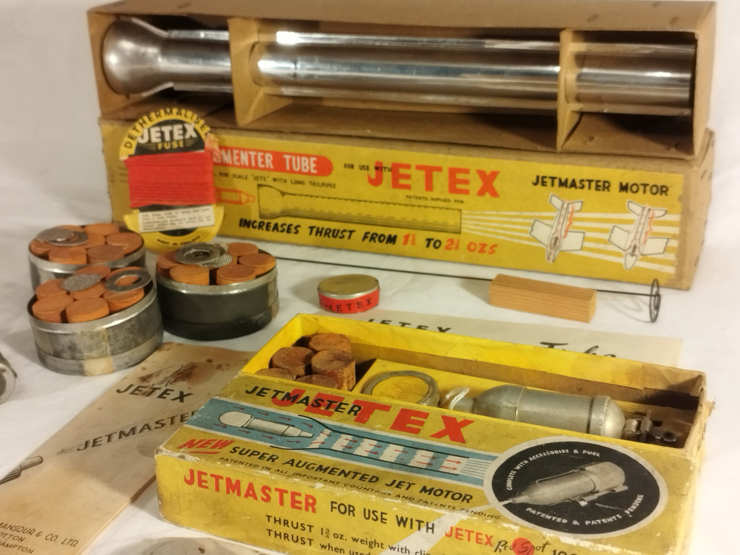 Jetex PAA Loader & Jet master Engines, with Augmenter Tube and Fuel