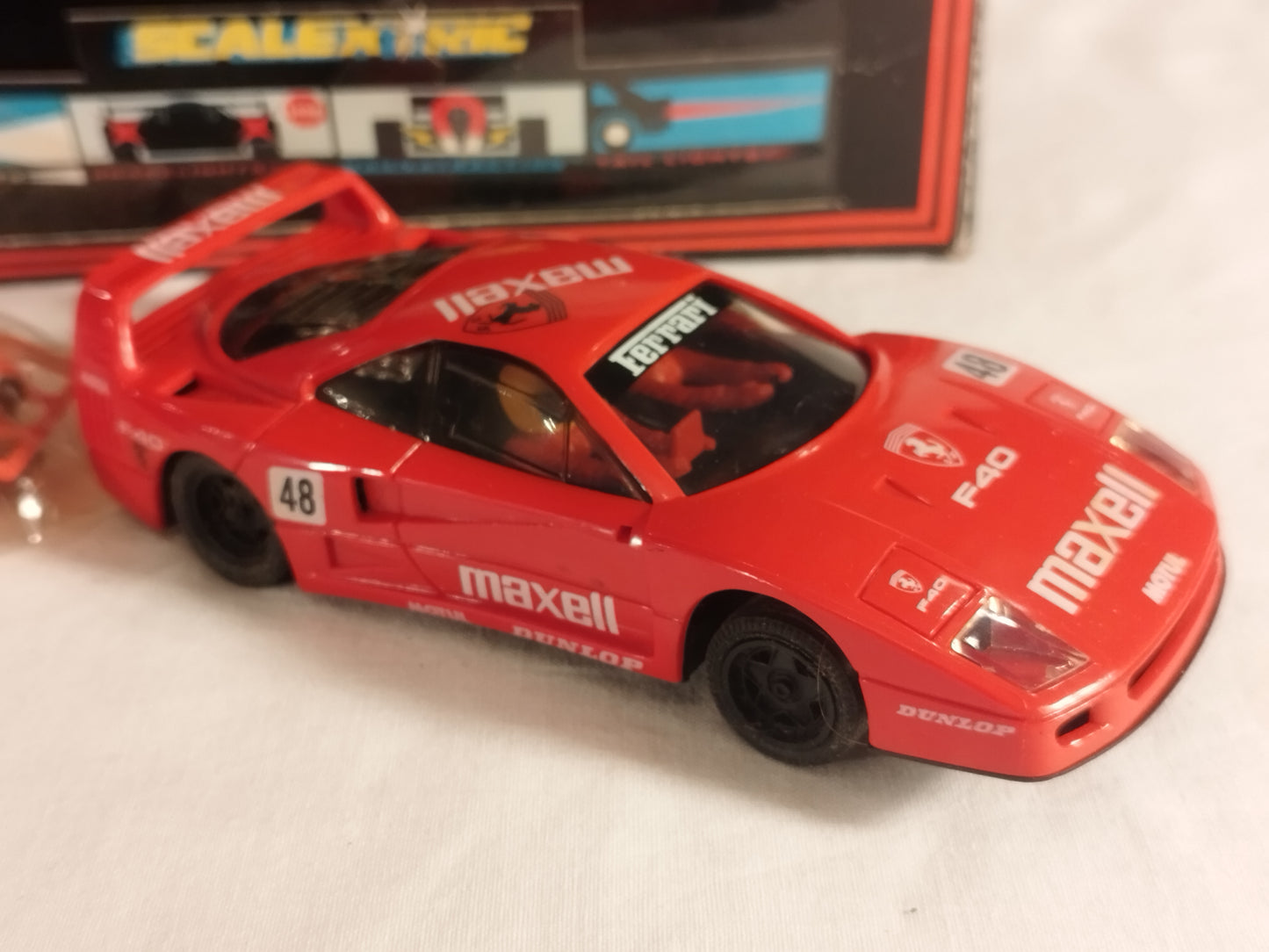 Scalextric C412 Ferrari F40 Endurance "Maxell" - Boxed