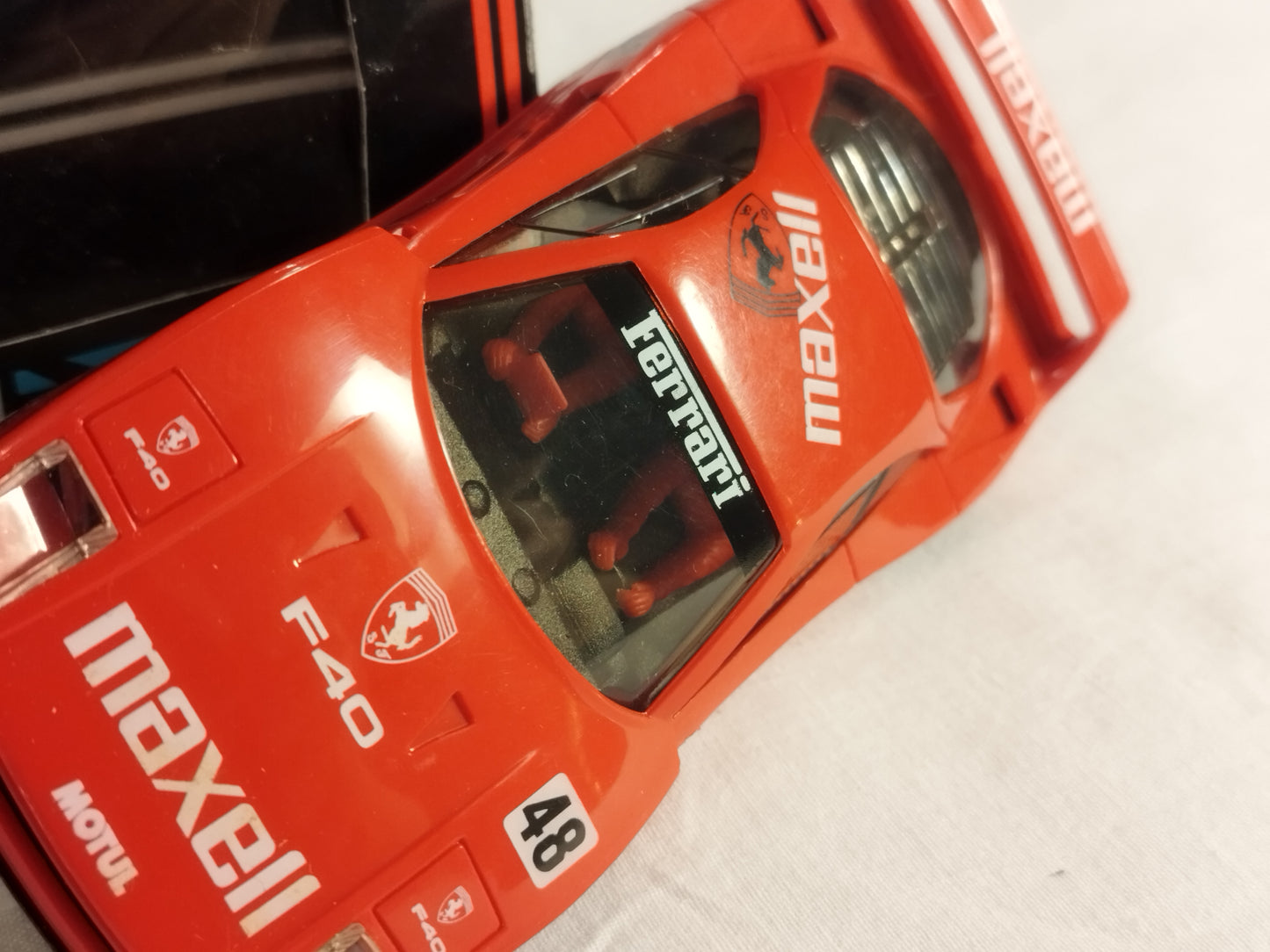 Scalextric C412 Ferrari F40 Endurance "Maxell" - Boxed