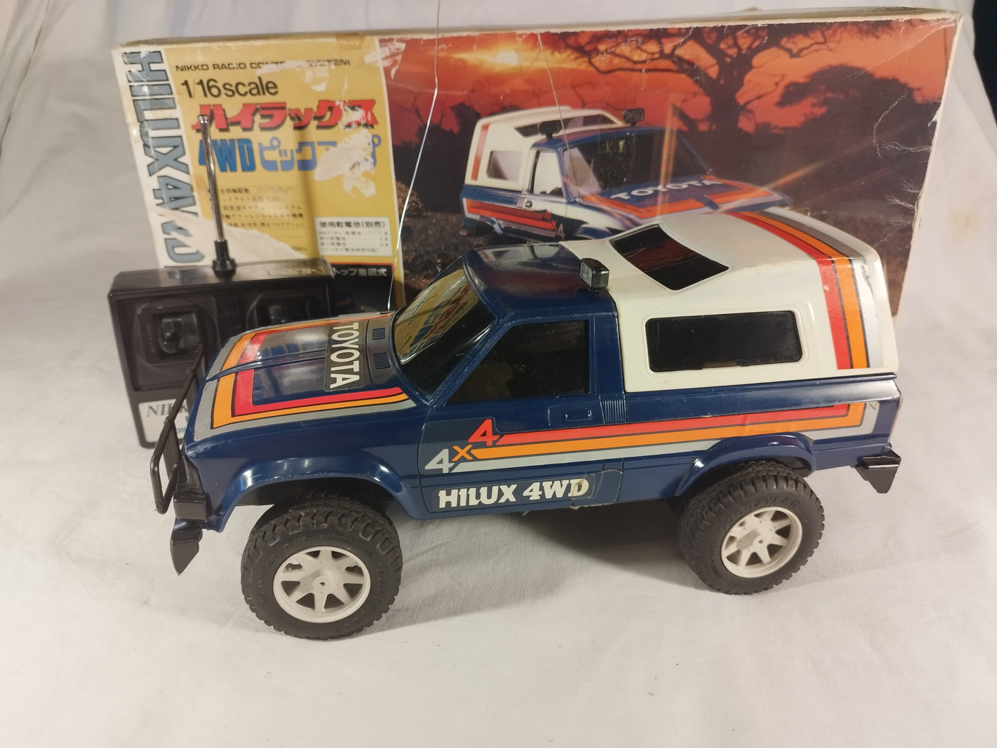 Nikko 1/16 RC Toyota Hilux 4wd Pickup - Boxed / Untested