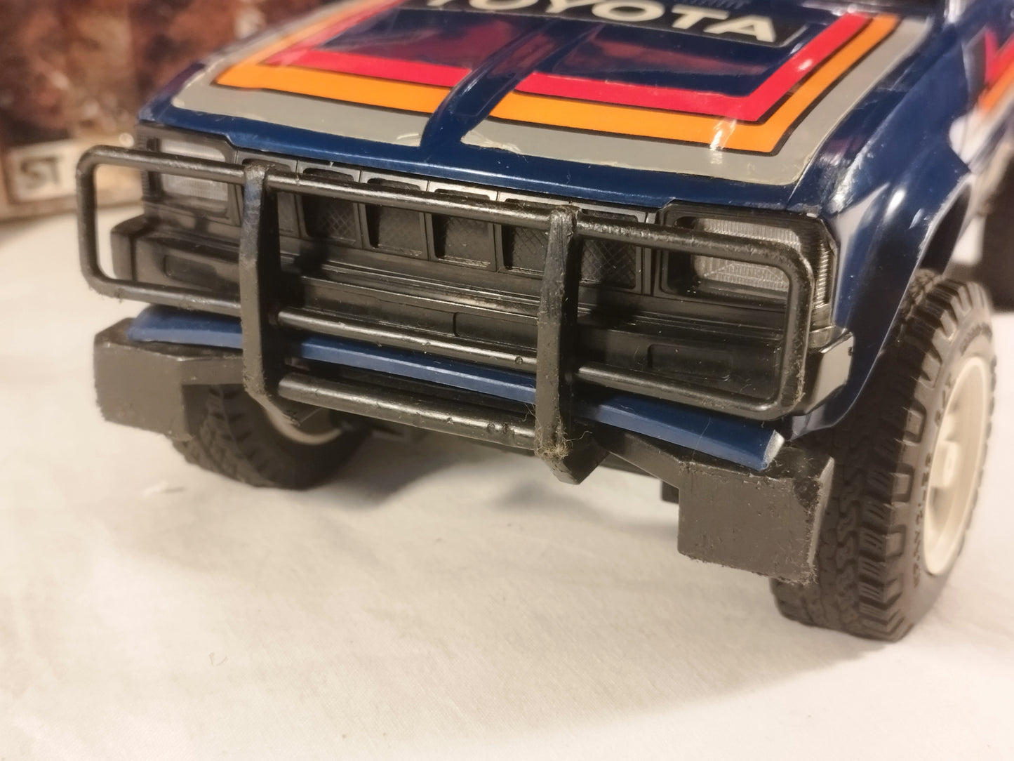Nikko 1/16 RC Toyota Hilux 4wd Pickup - Boxed / Untested