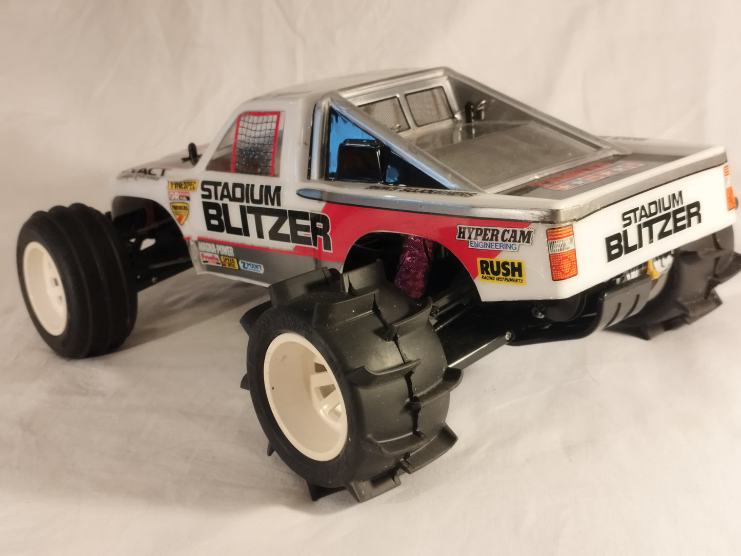 Tamiya 1/10 RC Stadium Blitzer Racing Pickup Truck - with Flysky Radio Gear