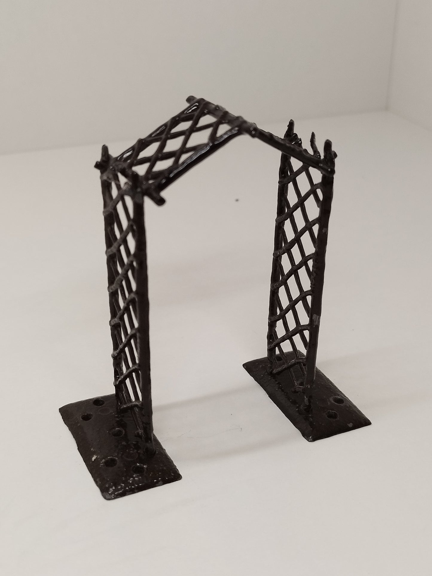 Britains Floral Garden #14 Rustic Arch - Pre War (A1)