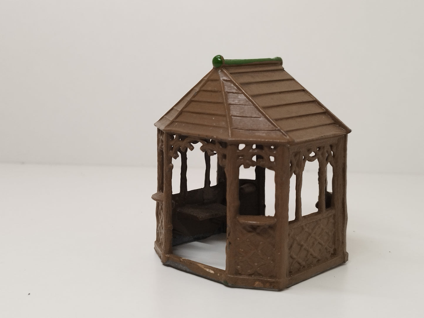 John Hill Company JoHillCo Pre-War Double Sided Summerhouse - Lead Floral Garden