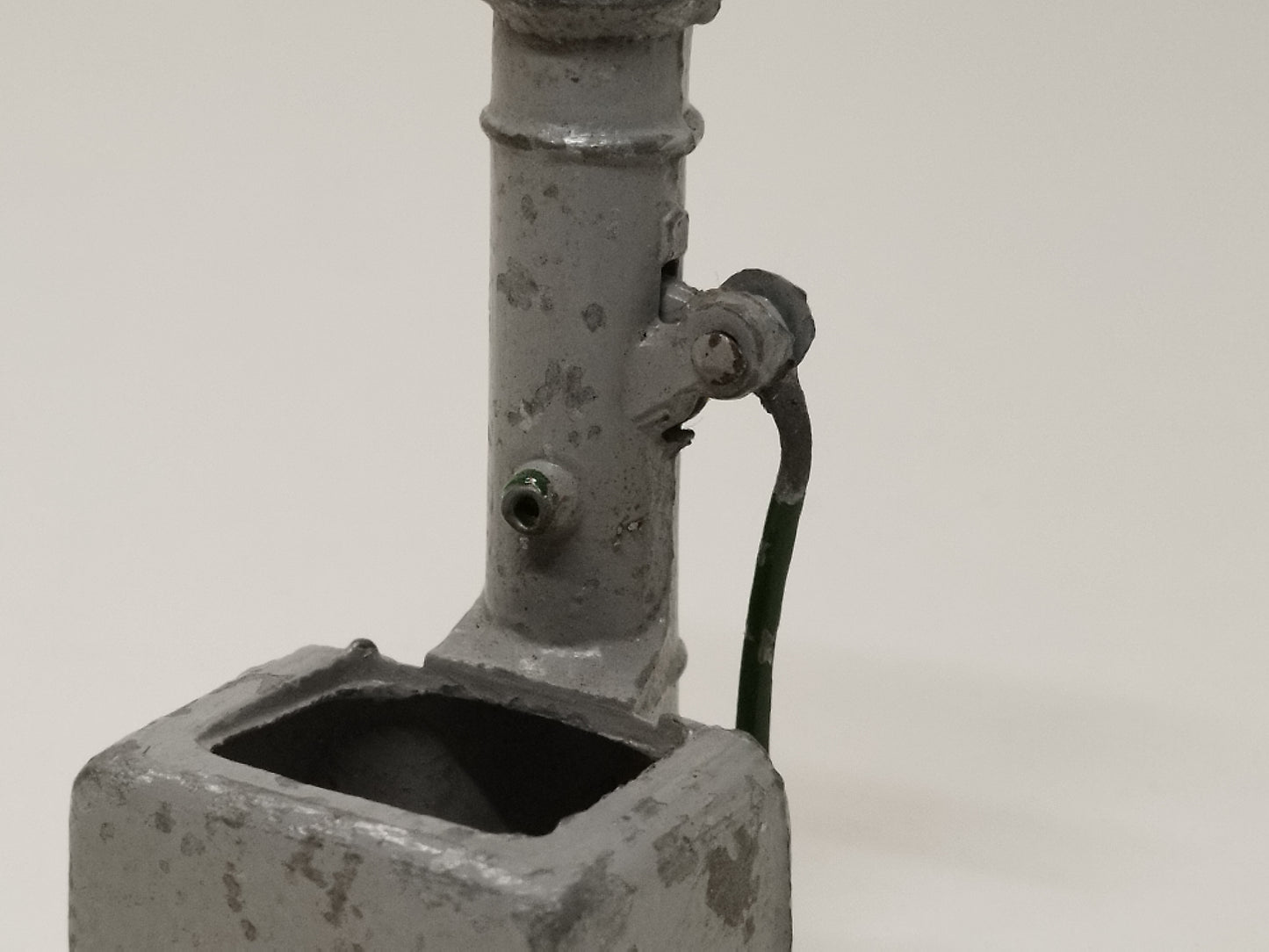 F.G. Taylor & Sons Lead Farm Water Pump - Floral Garden