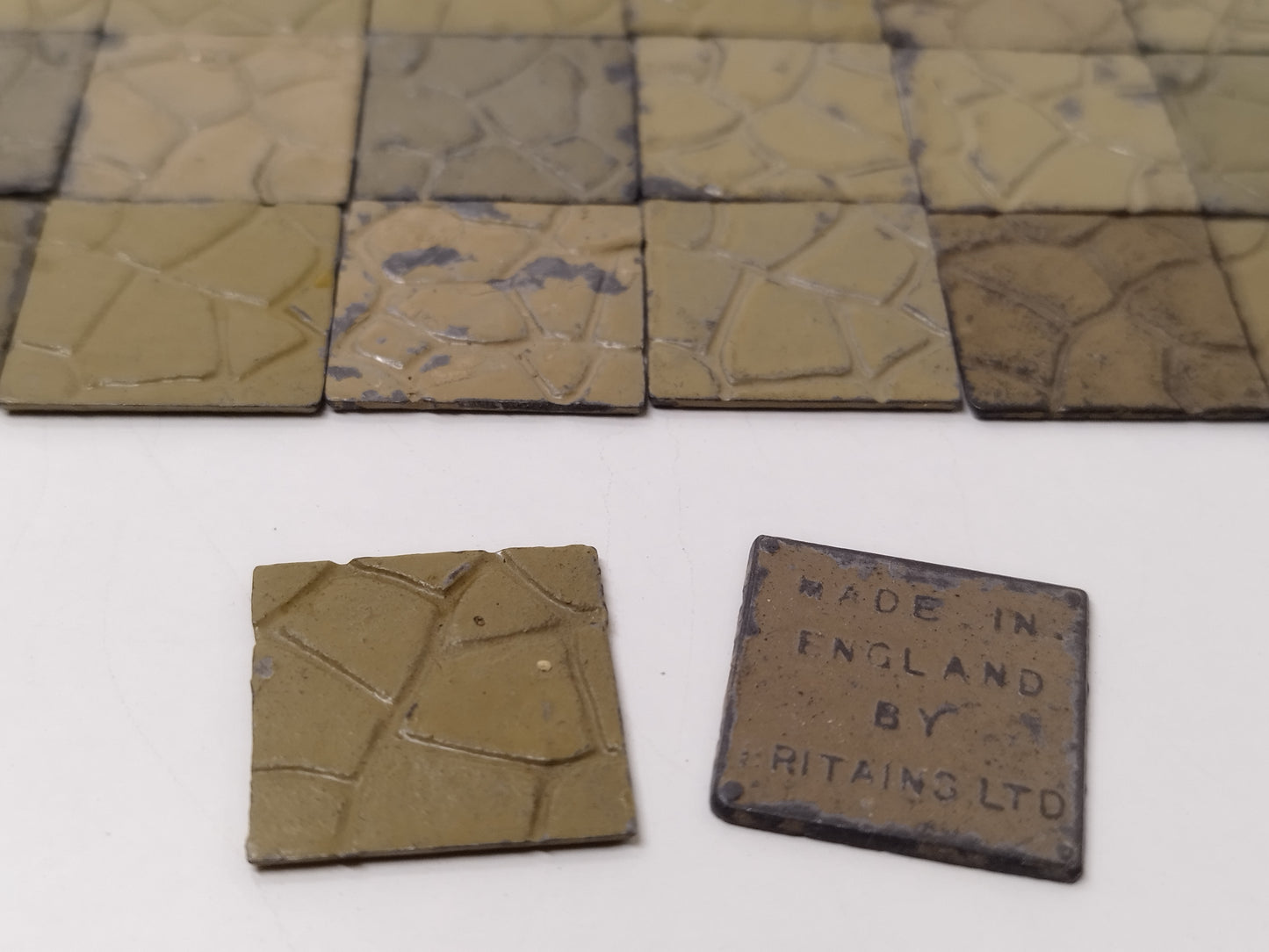 Britains Floral Garden Single Paving Slabs - Lead Pre War Issue