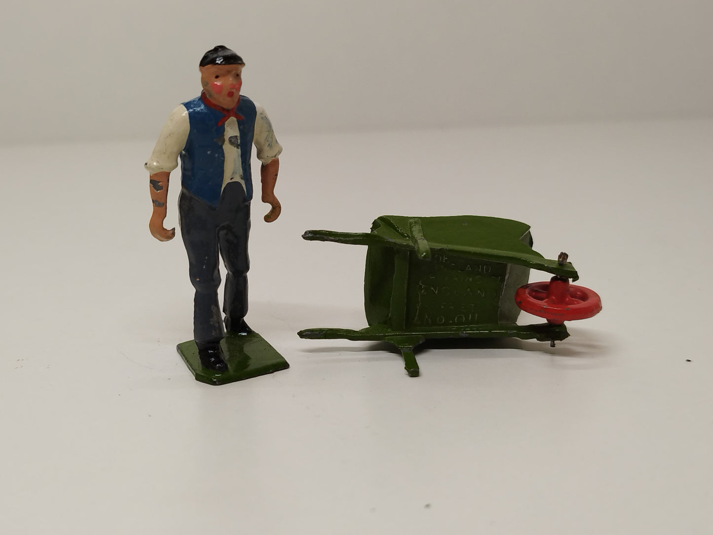 Britains Lead Home Farm Series Man with Wheelbarrow