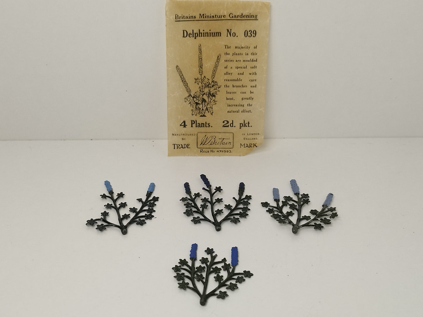 Britains Pre-War Floral Garden Wax Packet Delphinium No039 Plants