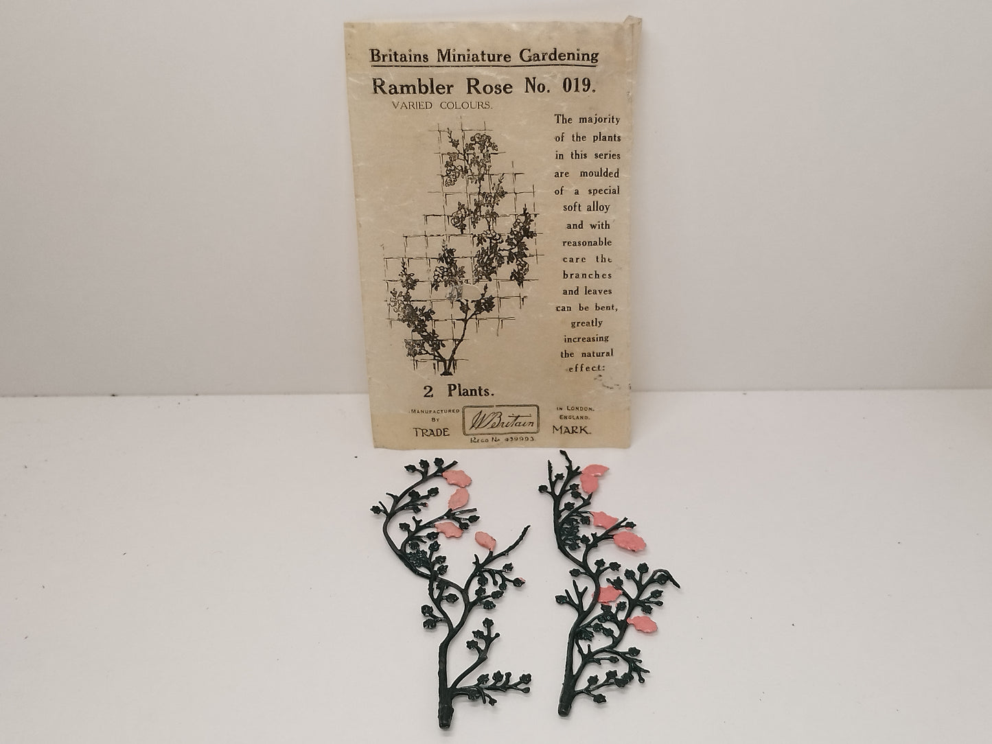 Britains Pre-War Floral Garden Wax Packet Rambler Rose No019 - Pink