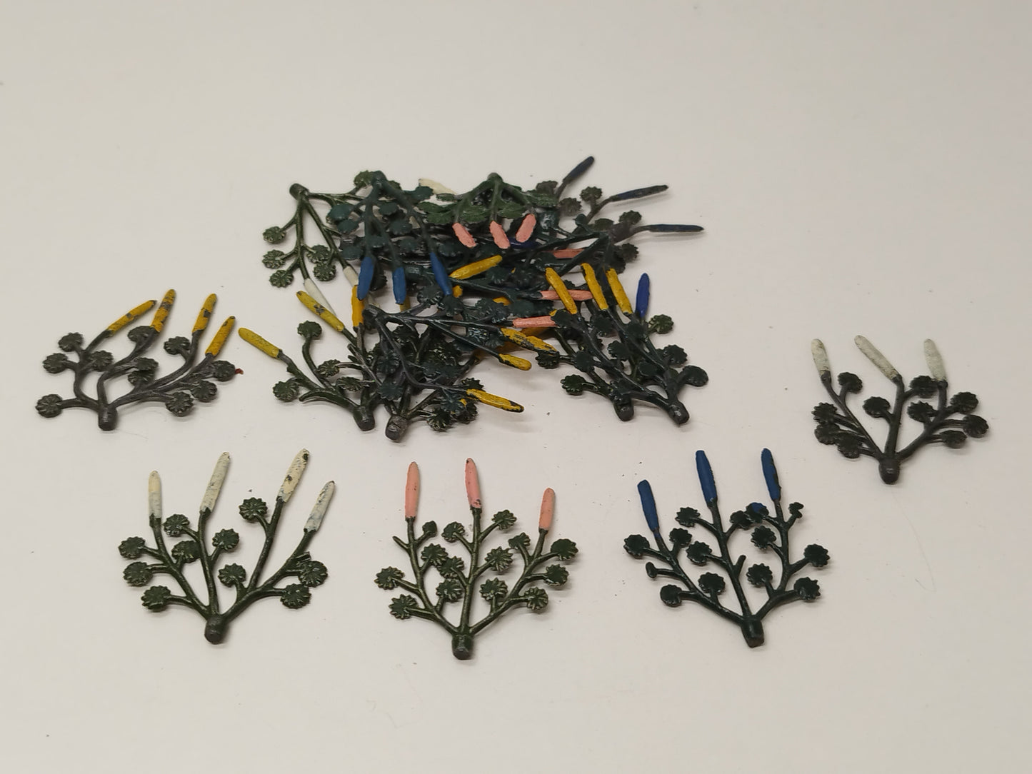 Britains Pre-War Floral Garden Flowers - No026 Lupin
