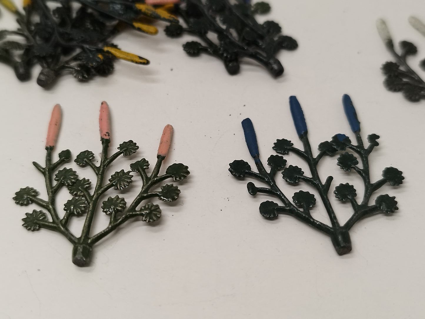 Britains Pre-War Floral Garden Flowers - No026 Lupin