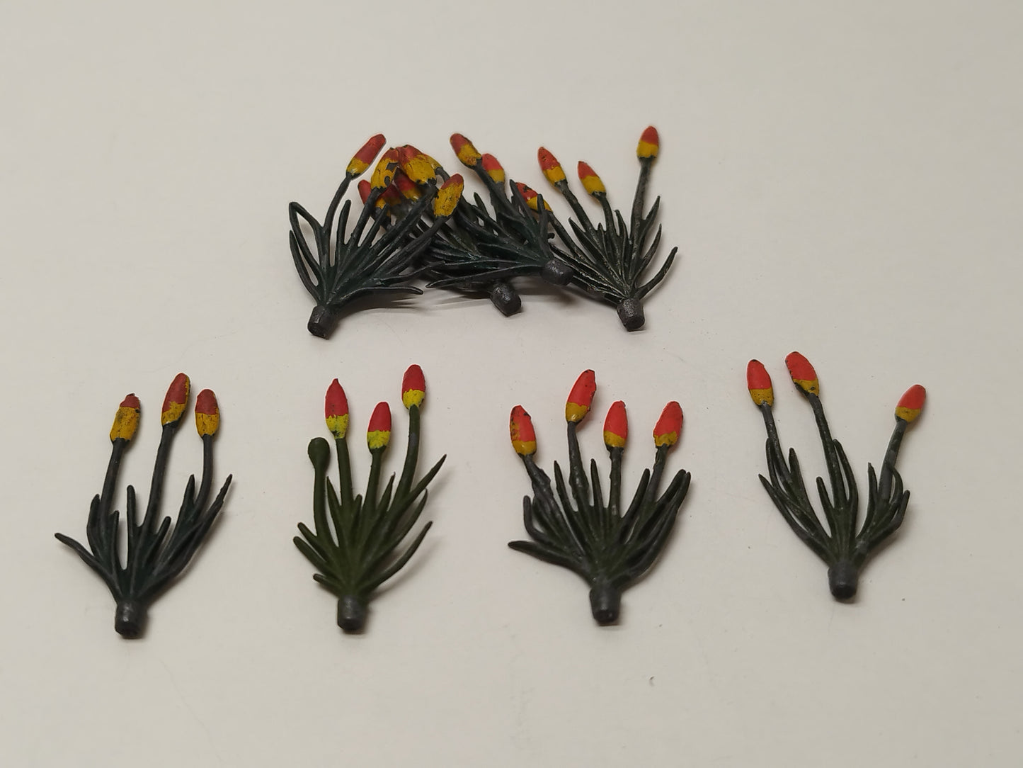 Britains Pre-War Floral Garden Flowers - No022 Torch Lily/Red Hot Poker