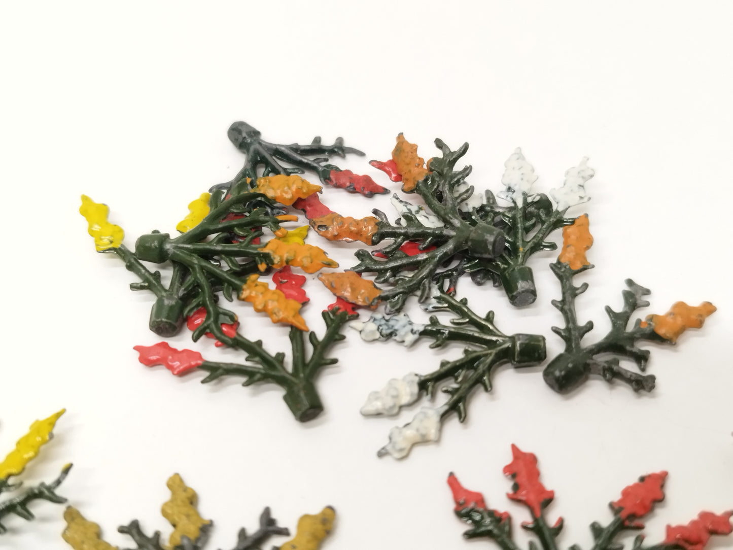 Britains Pre-War Floral Garden Flowers - No035 Wallflower