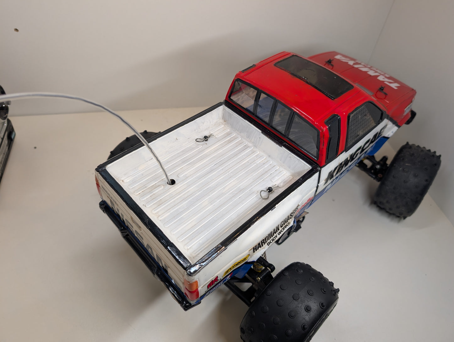 1991 Tamiya 1/10 RC Nissan King Cab Stadium Truck - Original condition