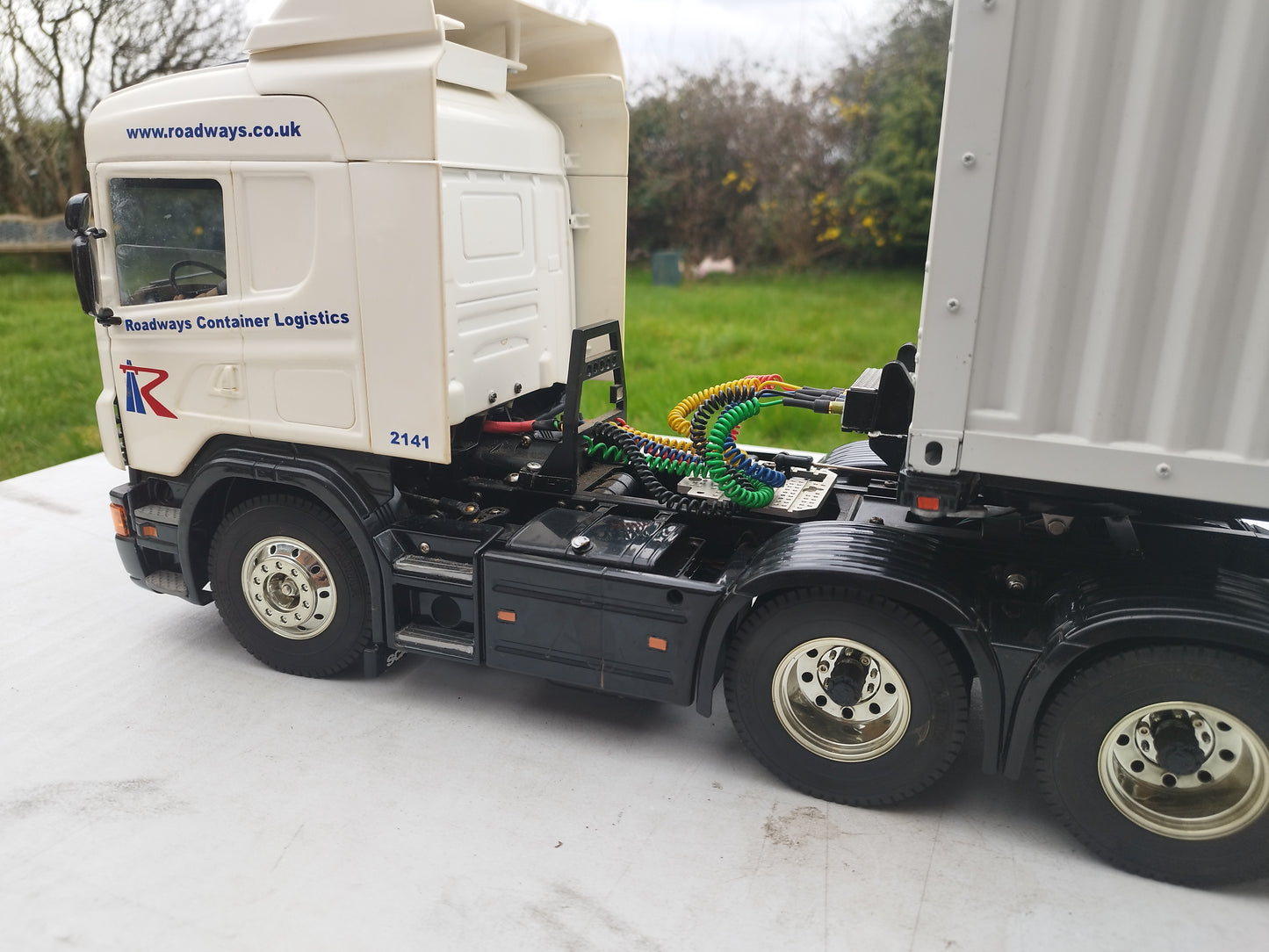 Tamiya 1/14 RC Scania R620 6x4 Truck with Tamiya Maersk Container Trailer - Full MFC