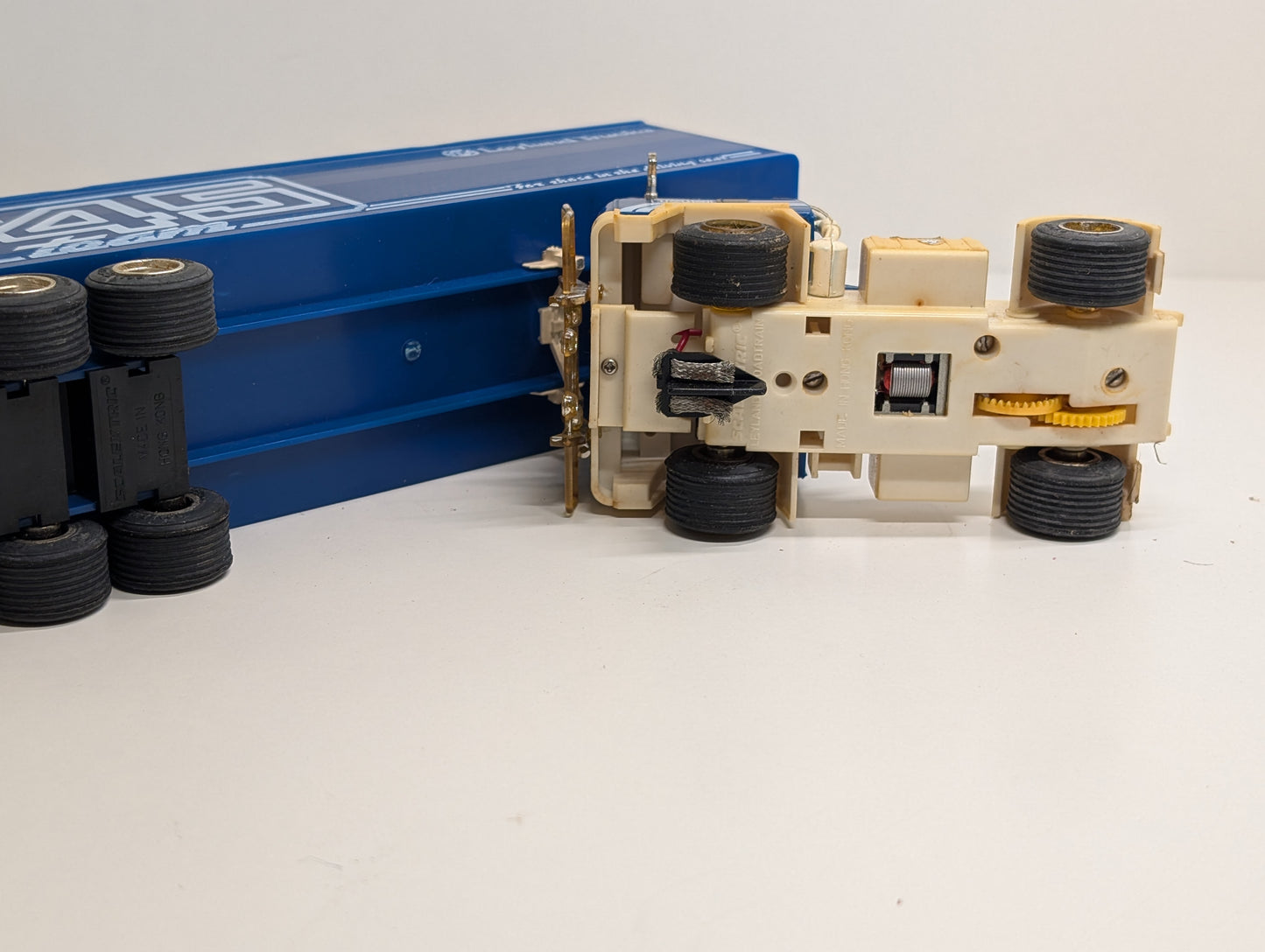 Scalextric C370 Leyland Roadtrain Team T45 with Trailer - Rare!