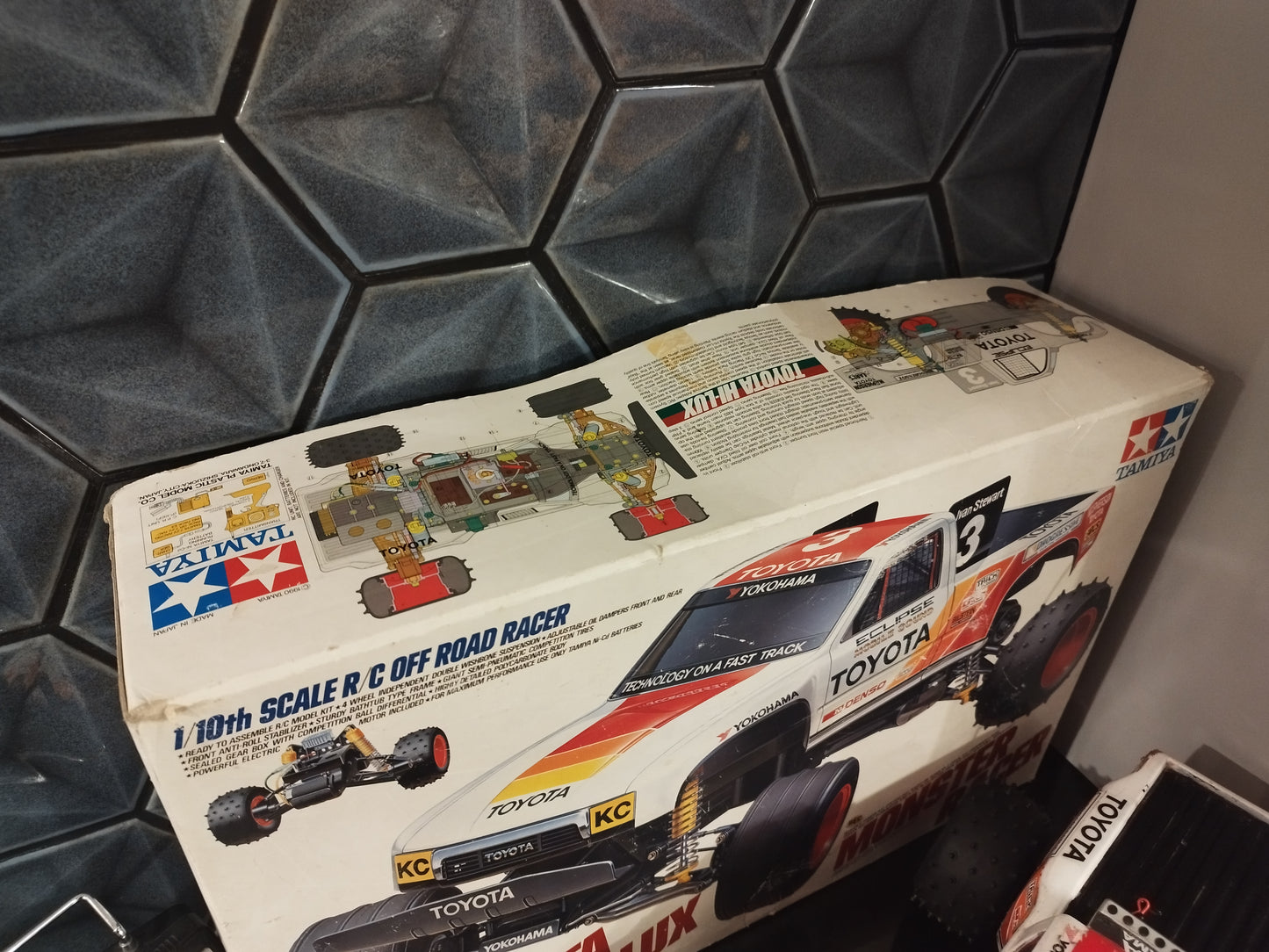 Tamiya 1/10 RC Toyota Hi-Lux Monster Racer 58086 Boxed - Rare