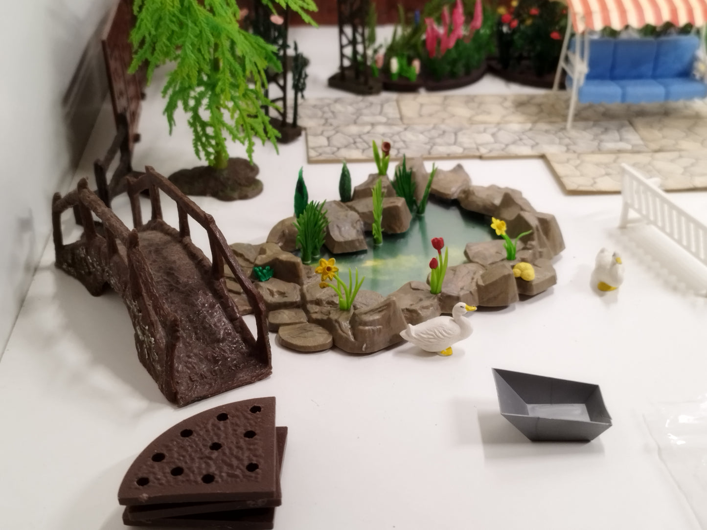 Britains Floral Miniature Garden Collection - 1960's Plastic Version