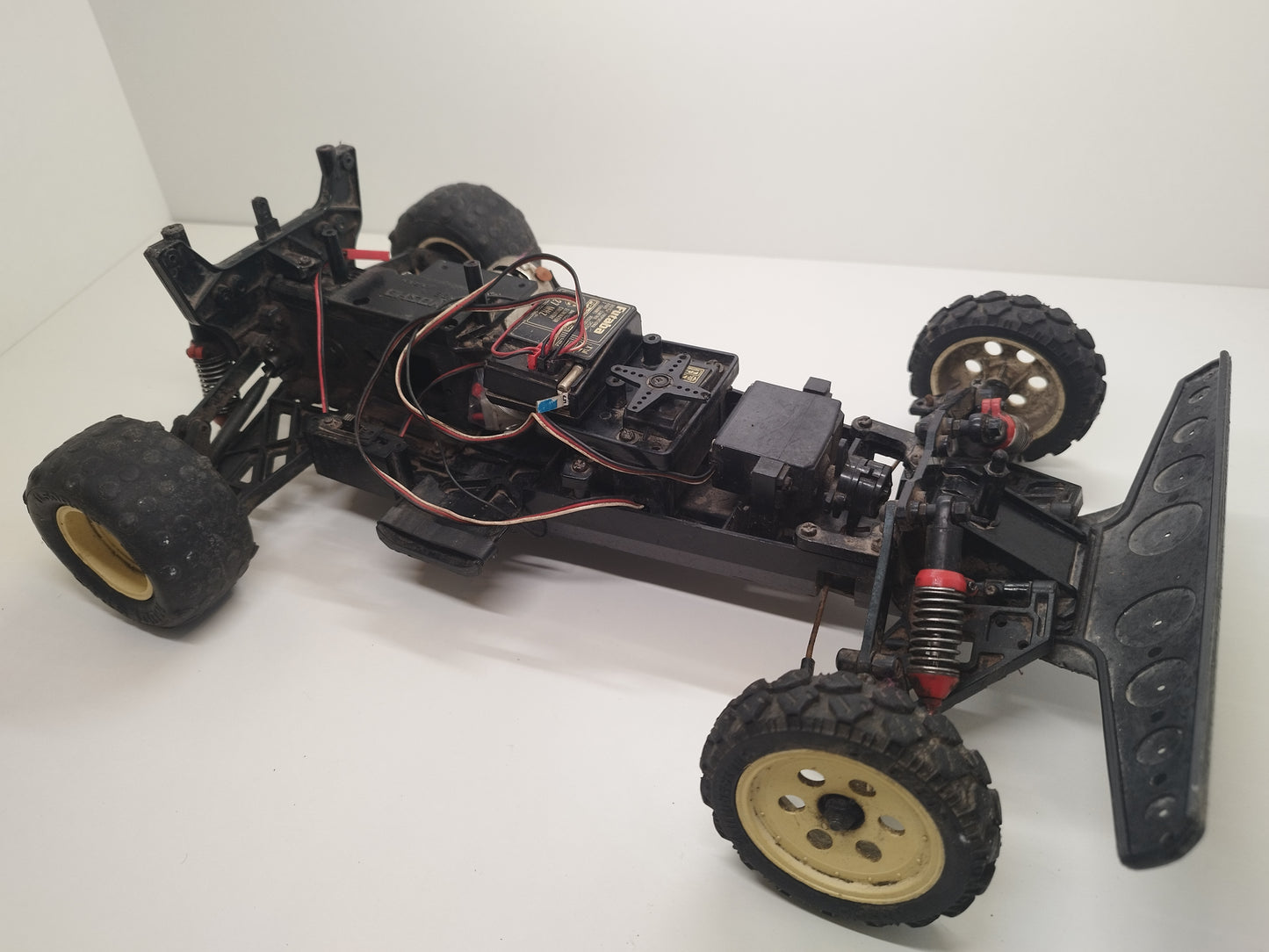 Kyosho 1/10 RC Raider 2wd Buggy - Scarce