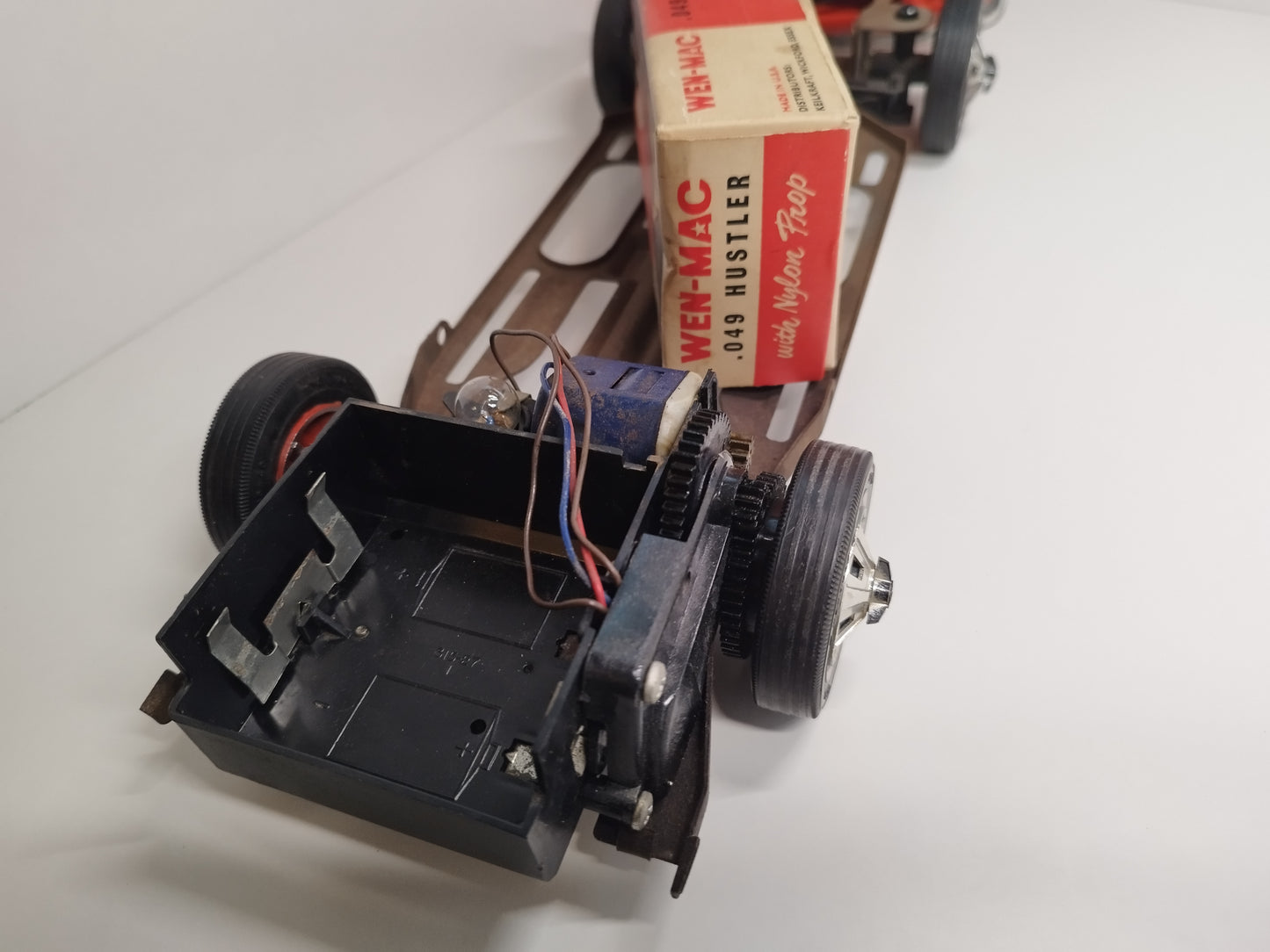 1/12 Wen Mac 1966 Ford Mustang Electric Tether Car with Nitro Conversion Kit - Rare!