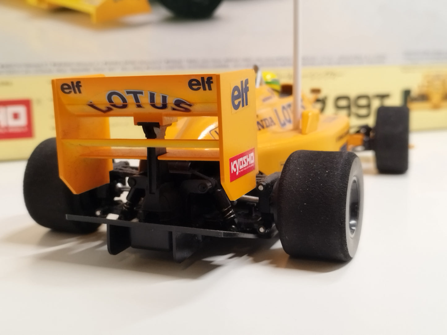 Kyosho 1/18 Scale RC Lotus 99T - Ayrton Senna
